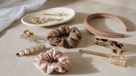 Focus sur les accessoires de cheveux pour sublimer toutes les coiffures