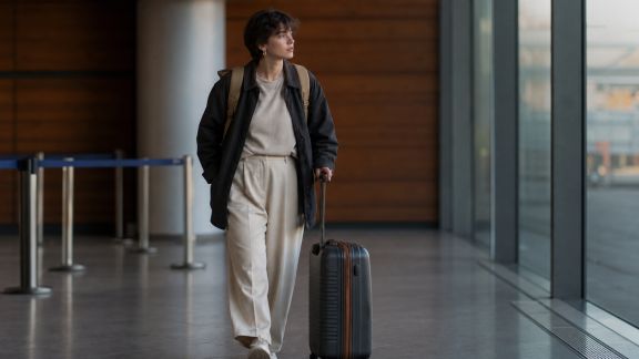 Looks de voyage : miser sur praticité et style