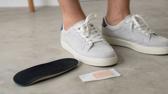 Chaussures et santé : prévenir ampoules, douleurs et déformations