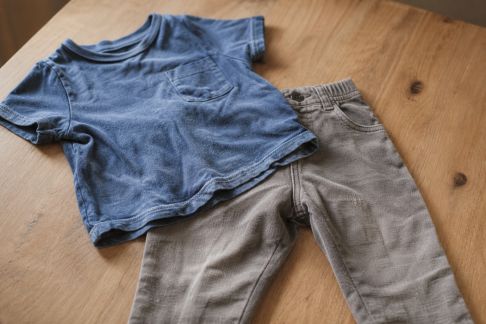 Conseils pour gérer l’usure prématurée des vêtements d’enfants