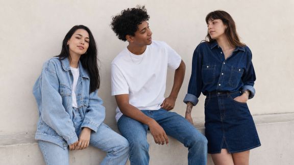 Les tendances denim à surveiller cette saison